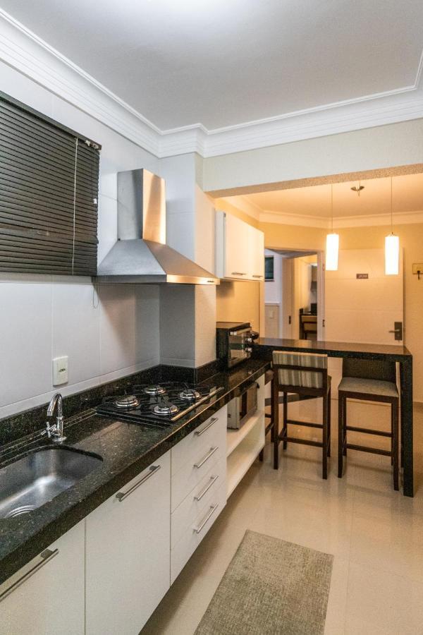 Flat Com Piscina Termica No Bombinhas Summer Beach Екстер'єр фото