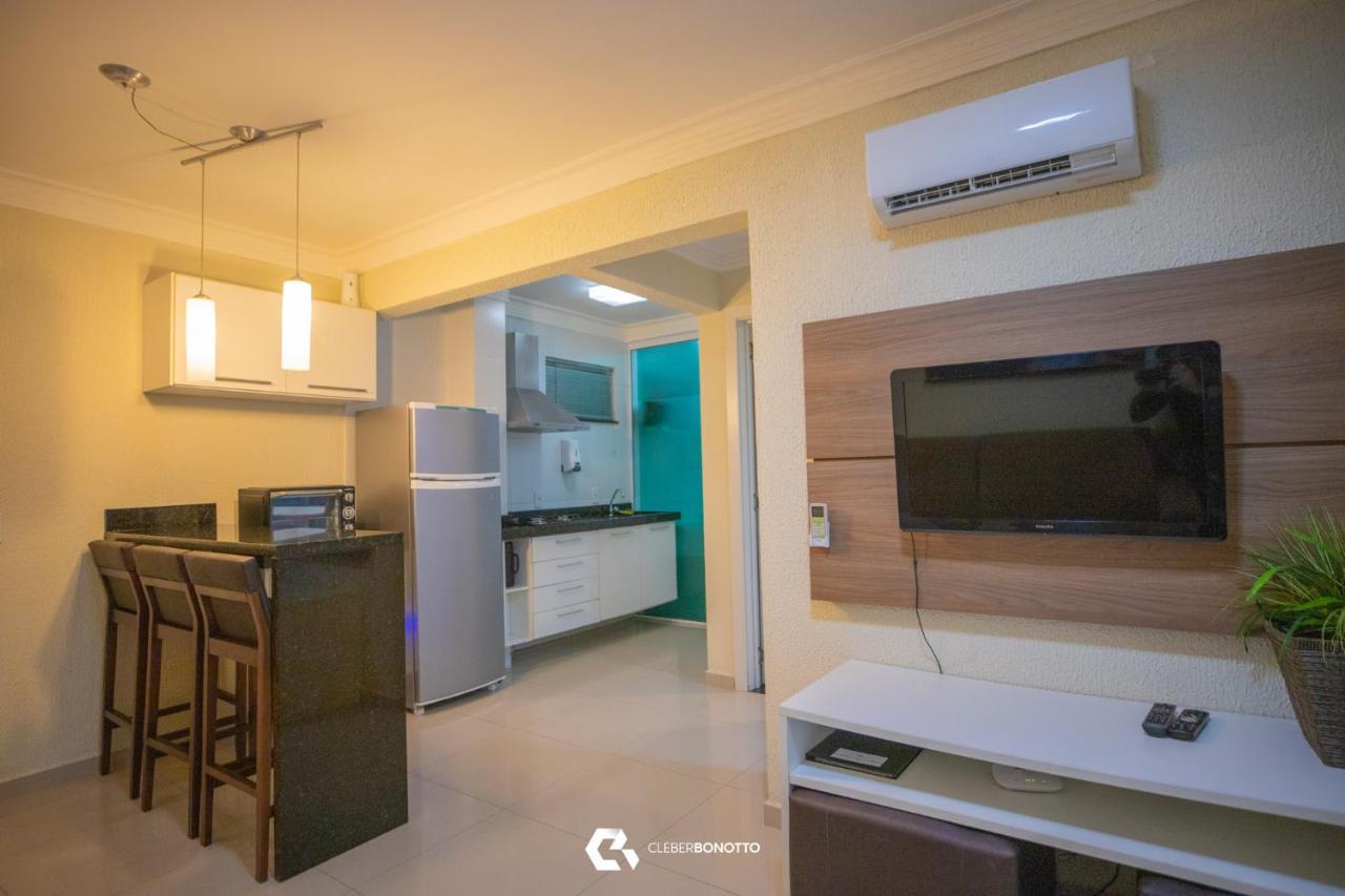 Flat Com Piscina Termica No Bombinhas Summer Beach Екстер'єр фото